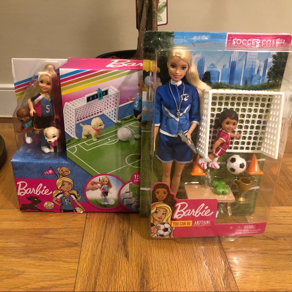 Barbie Soccer Coach and Chelsea Soccer Play set New in Box